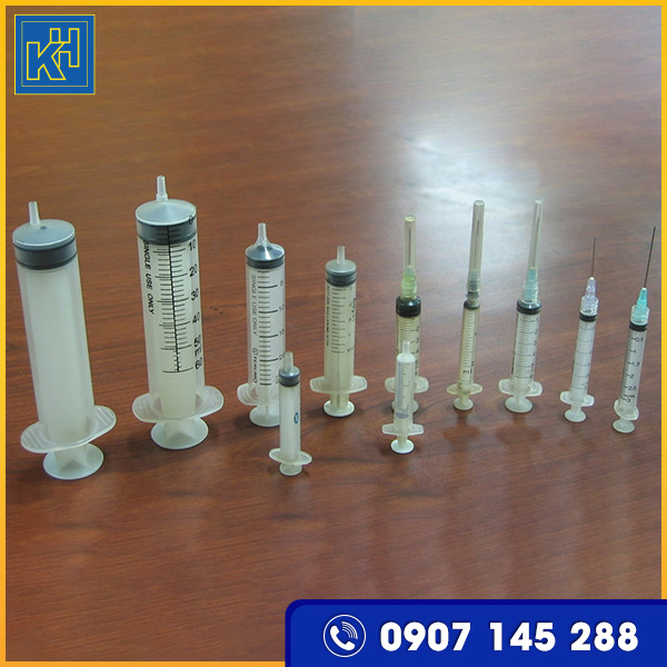 Gia công dụng cụ y tế